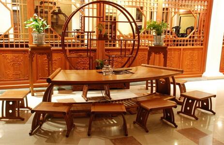 【洛阳天恒装饰】国内经济放缓 家具企业如何调摆自身谋发展